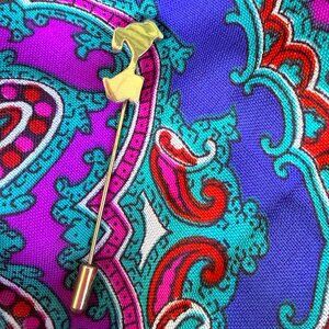 Vintage Hat Lapel Pin Dog Puppy Brooch Gold Tone